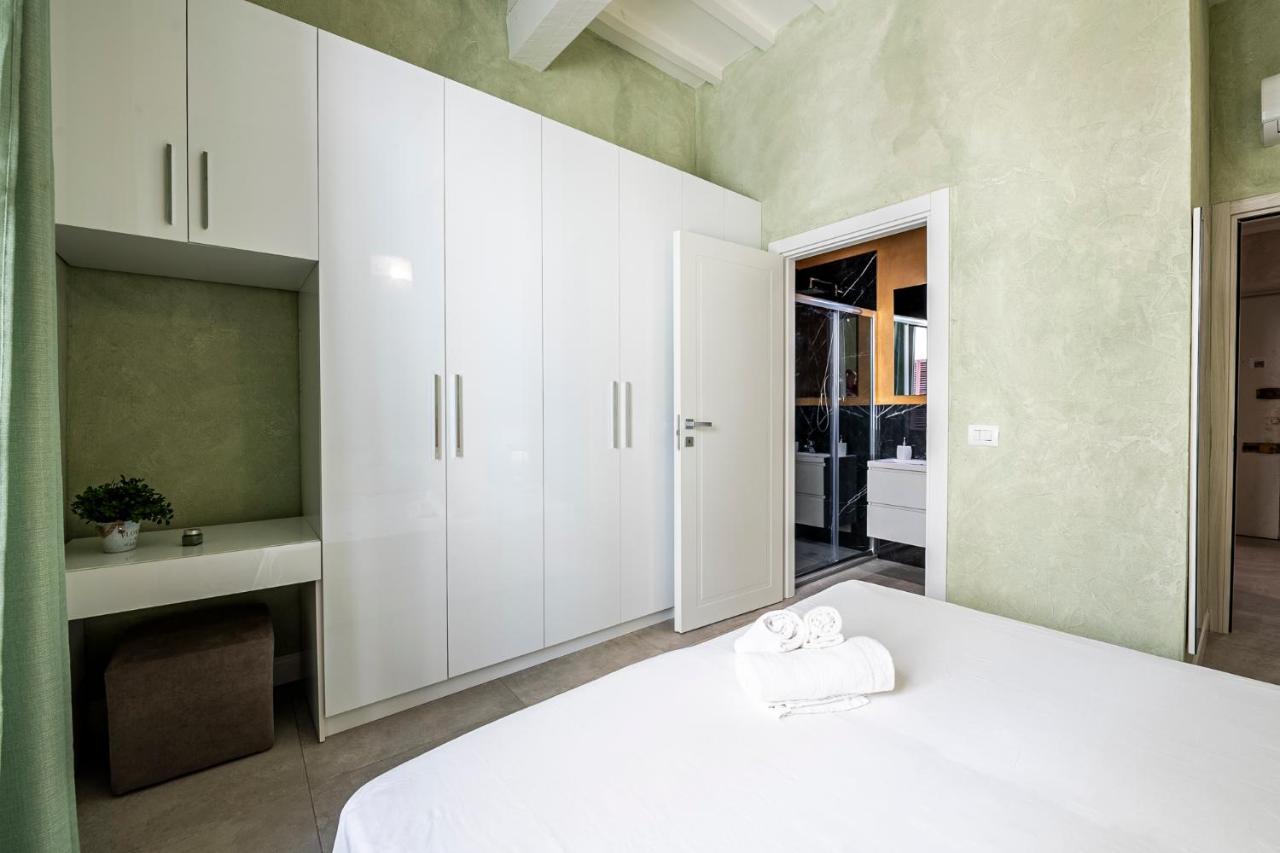 5 Minuti - Duomo Tripla Luxury Apartment