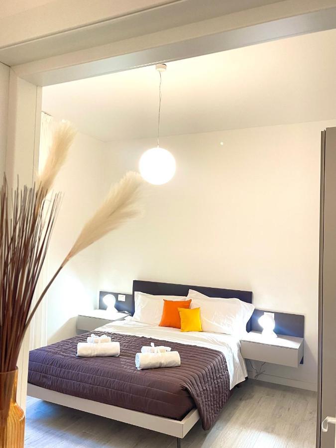 Casa Cavour Brown Appartement *