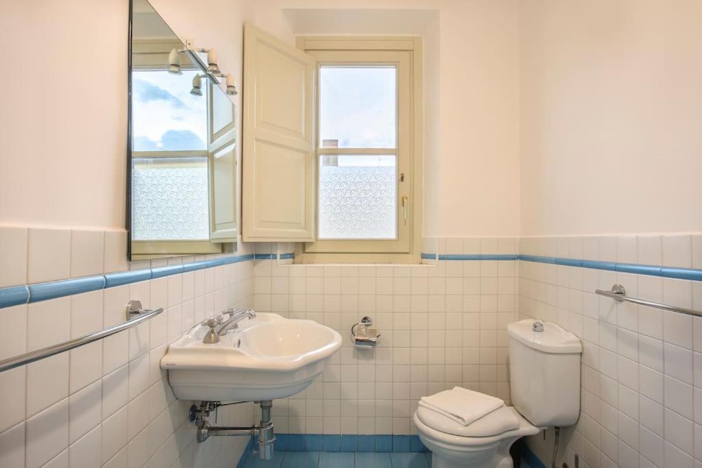 Appartamento Palazzo Borghese 2 Bedroom *