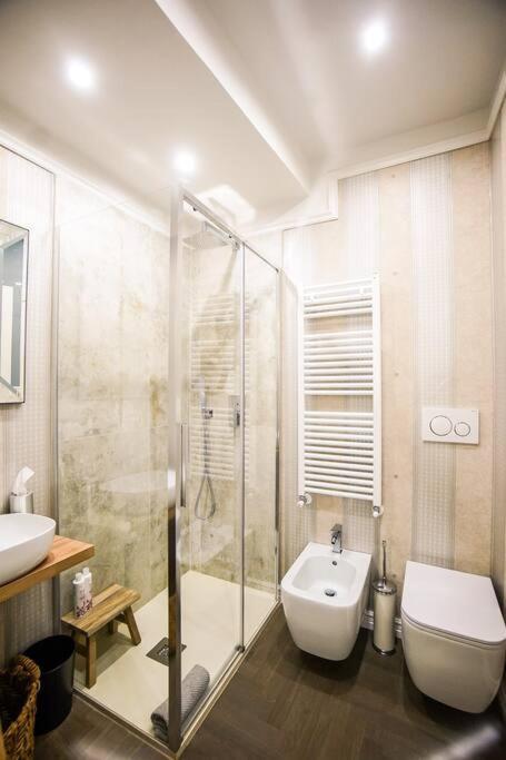 3 Bedroom Modern Luxury In Firenze