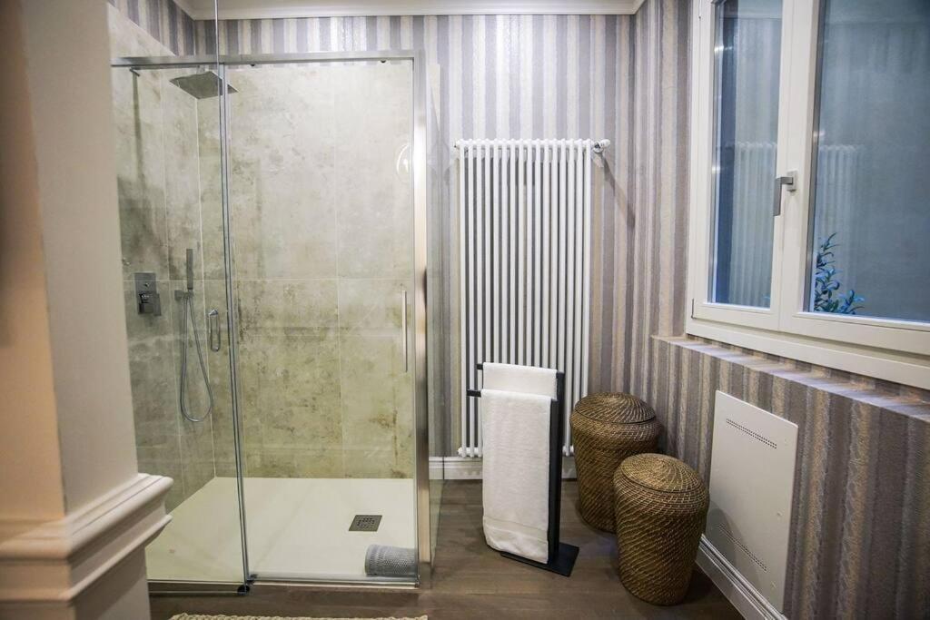 3 Bedroom Modern Luxury In Firenze