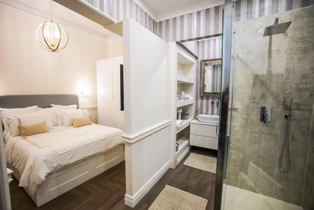 3 Bedroom Modern Luxury In Firenze