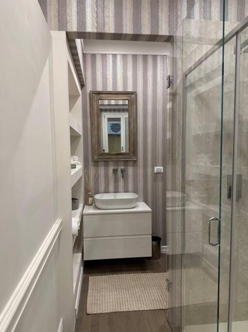 3 Bedroom Modern Luxury In * Firenze