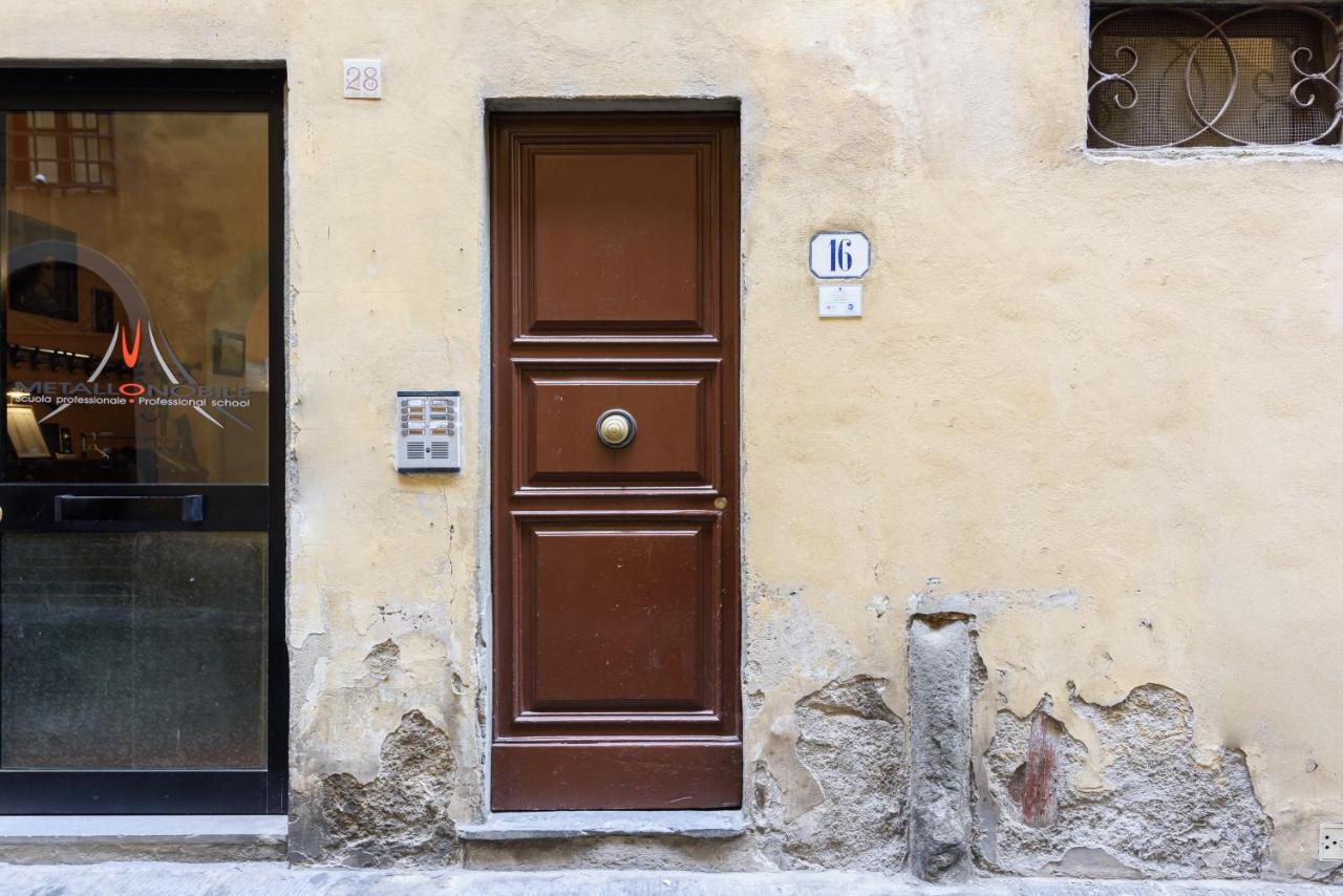 Pitti Prestige By Mmega * Florenz