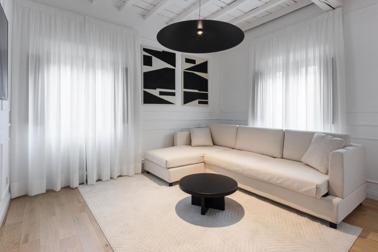 Pitti Prestige By Mmega Apartment *