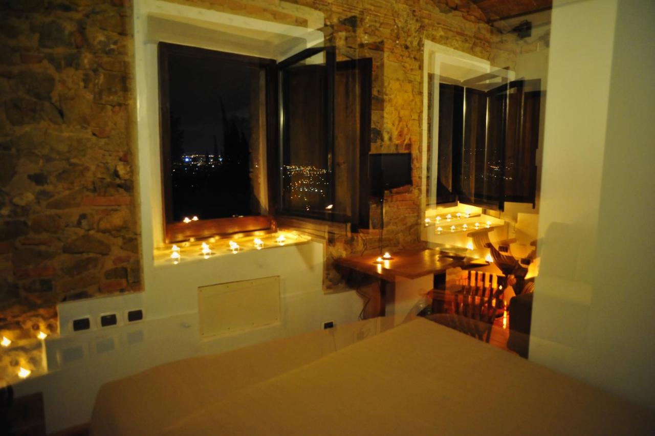 Castello Di Montalbano Bed & Breakfast