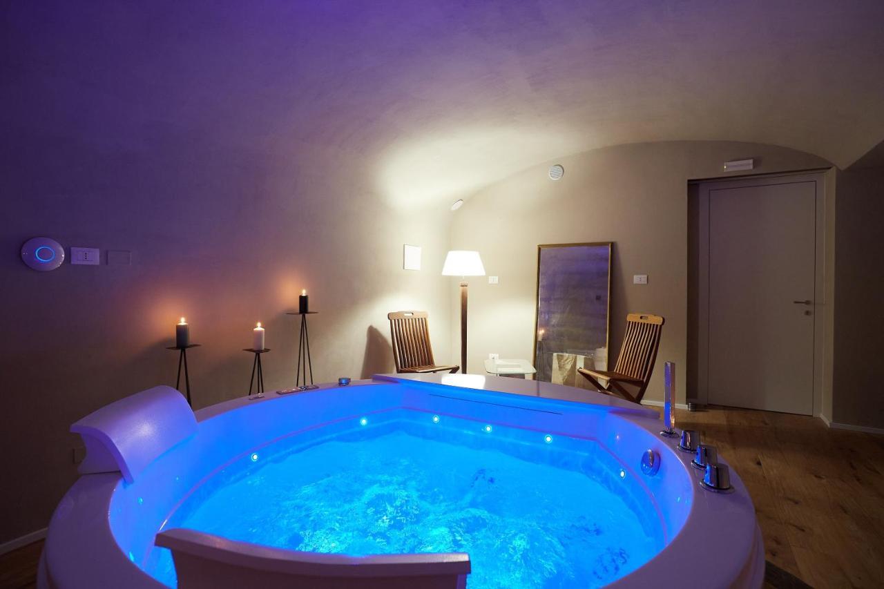 Palazzo Testa - Locazione Turistica Bed & Breakfast Florence