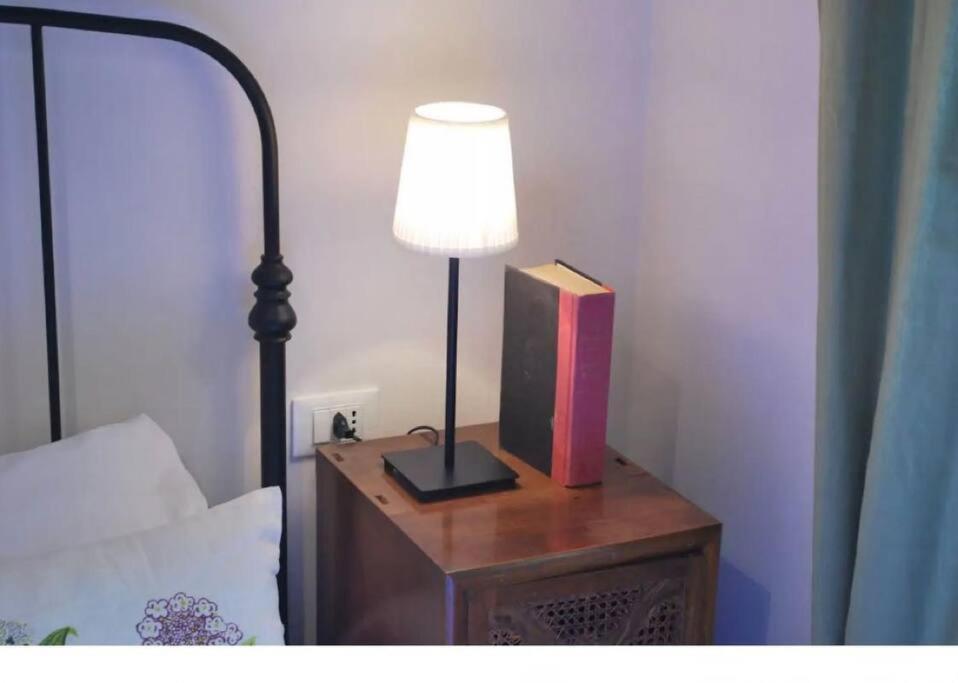 Wonderful Ponte Vecchio At A Breath. Apartment *