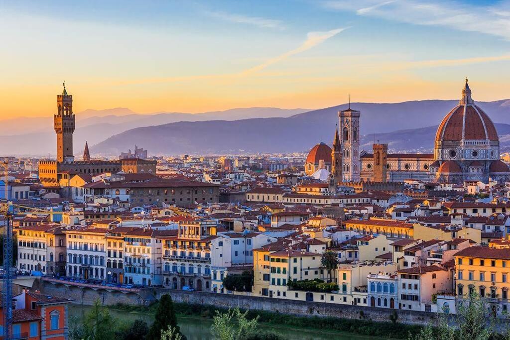Luxury Con Doppia Terrazza E Posto Auto Apartment Florence