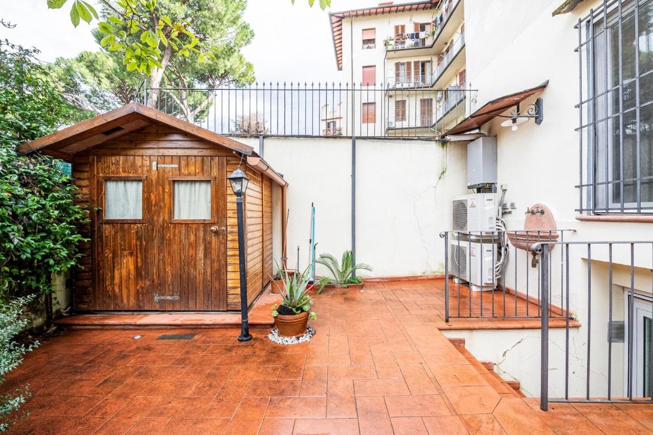 Nicola's - Doppia Con Giardino Privato Apartamento Florença