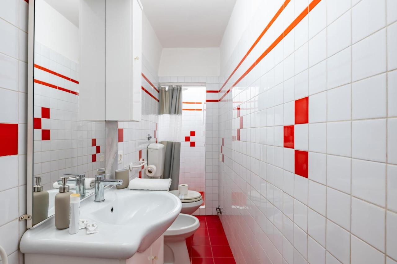Sant'ambrogio Apt: Your Hideaway Apartment *