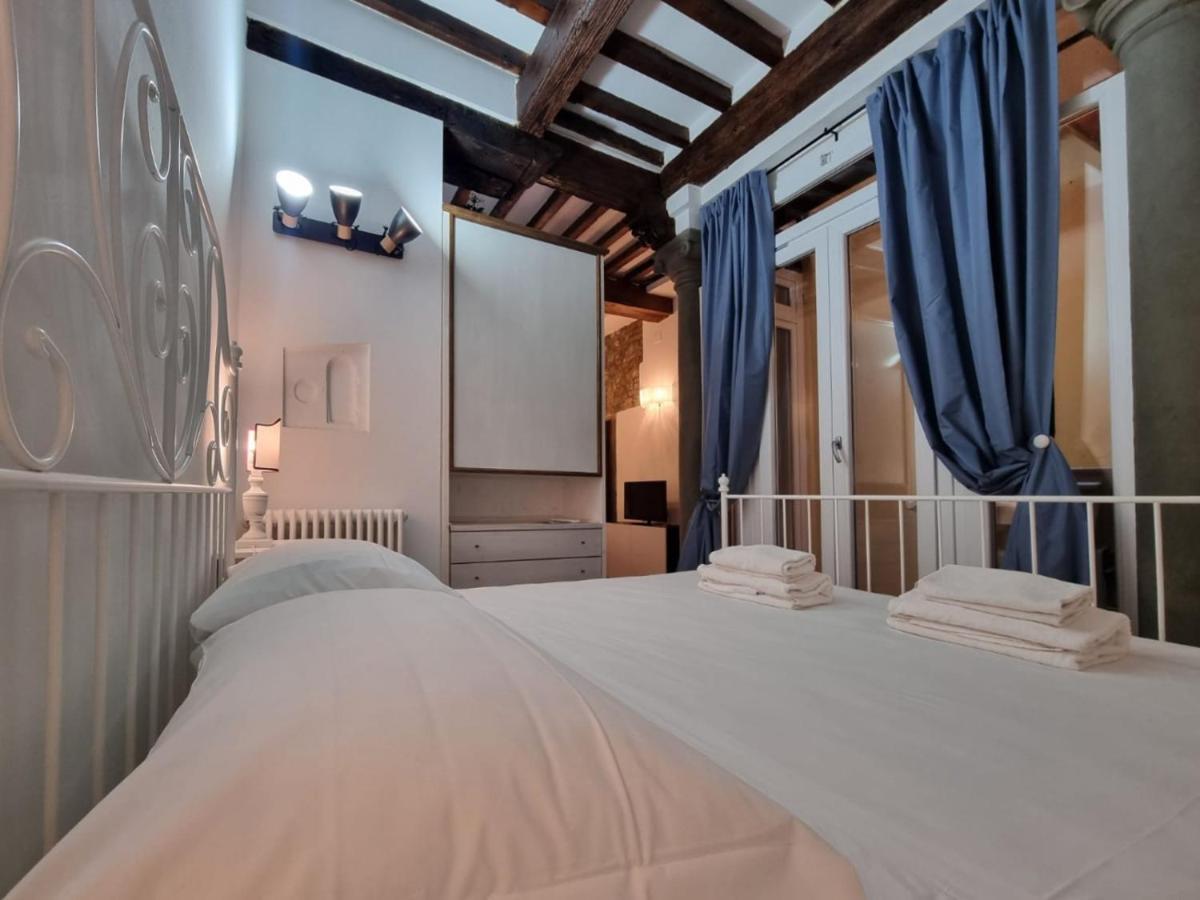 Borgo Allegri Apartment