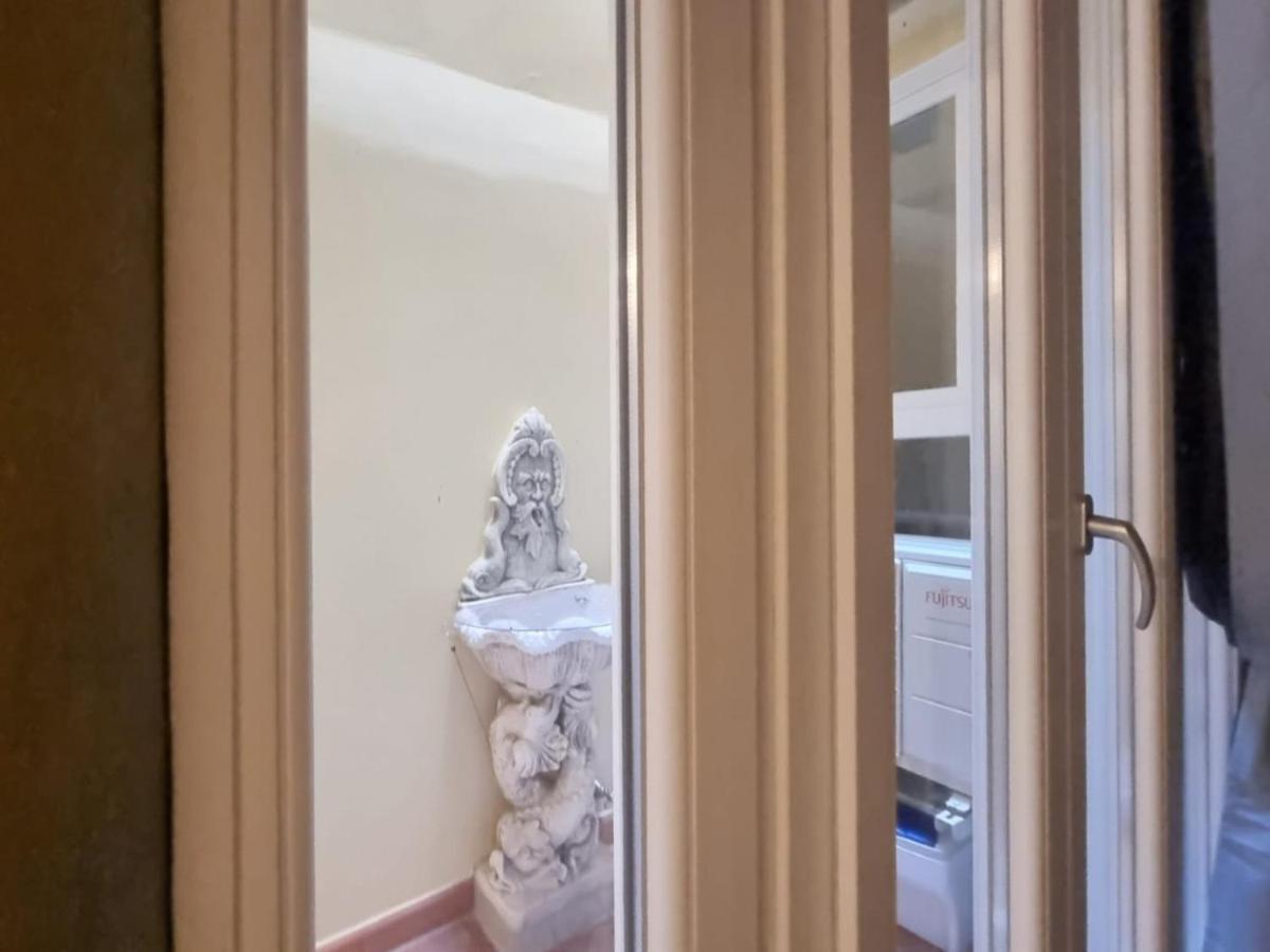 Borgo Allegri * Florence