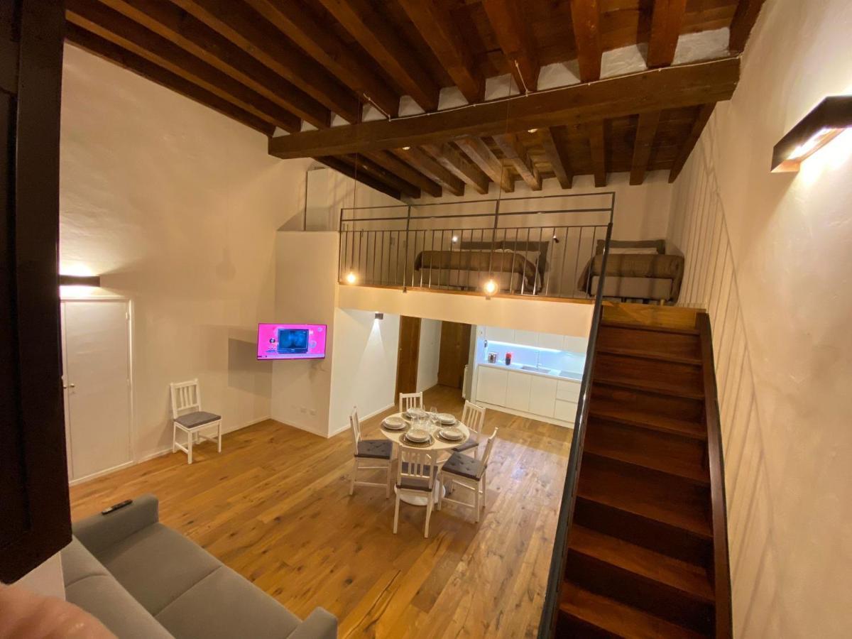 Signoria Flat 5* Centro Storico Appartement