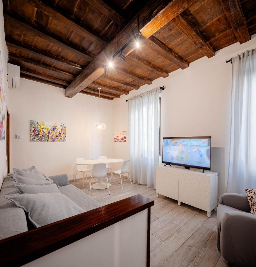 Art Novella Gallery Apartment