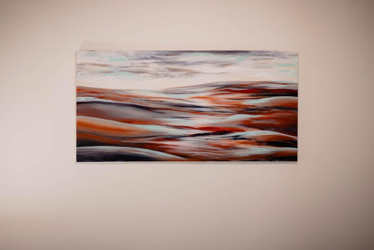 Apartment Art Novella Gallery *