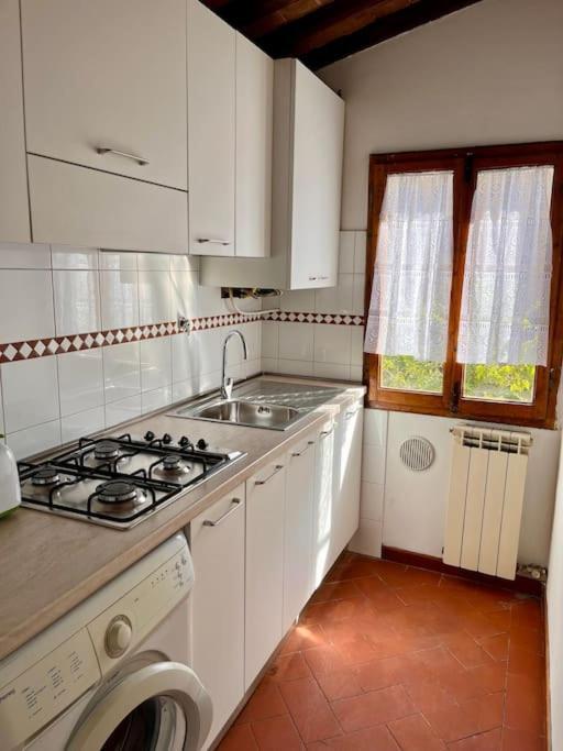 Appartement Spacious Near Arno River Florence