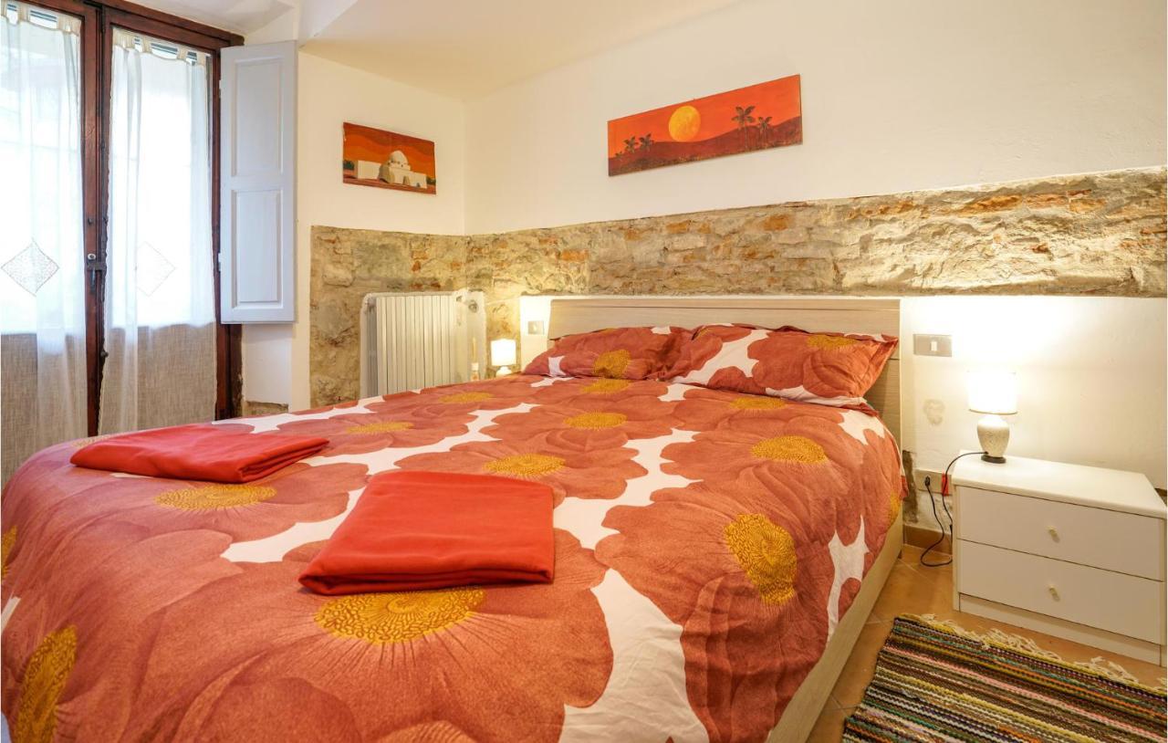 1 Bedroom Stunning In
