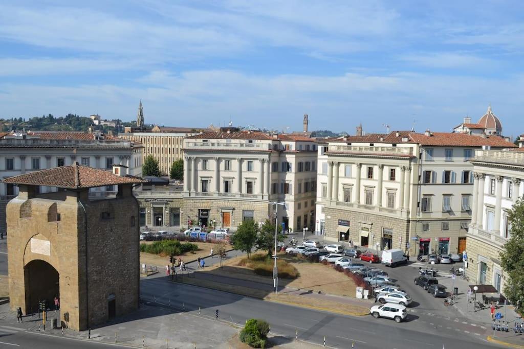 Porta Coi Sassi