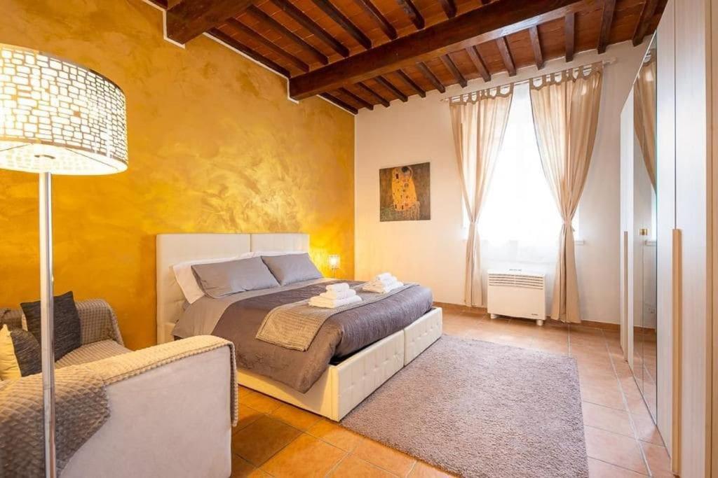 Santa Rosa - Oltrarno
