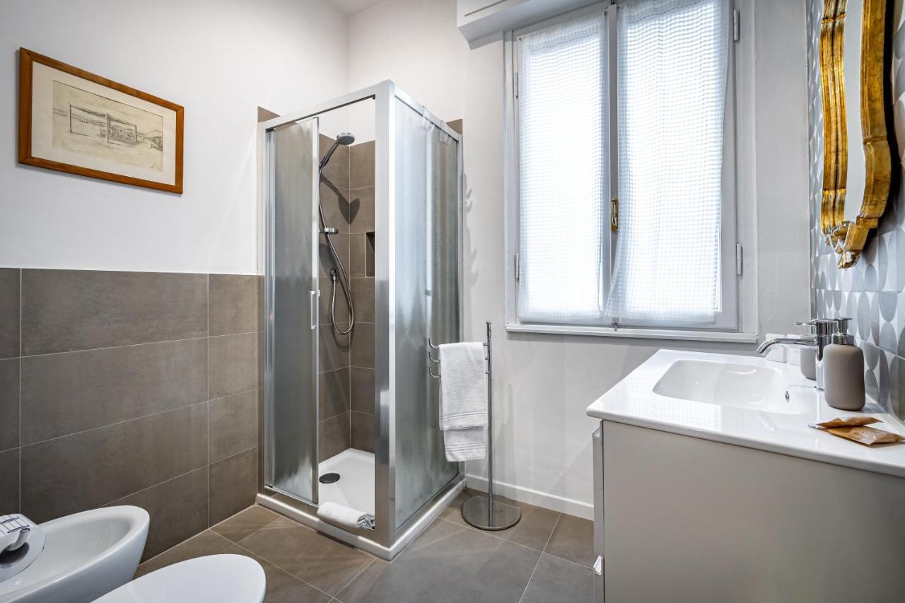 Yid Comfortable With Lift * Florence