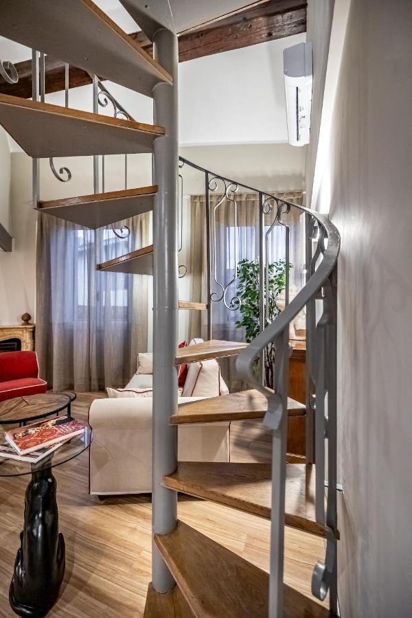 Apartamento Yid Penthouse In Santa Croce Florença