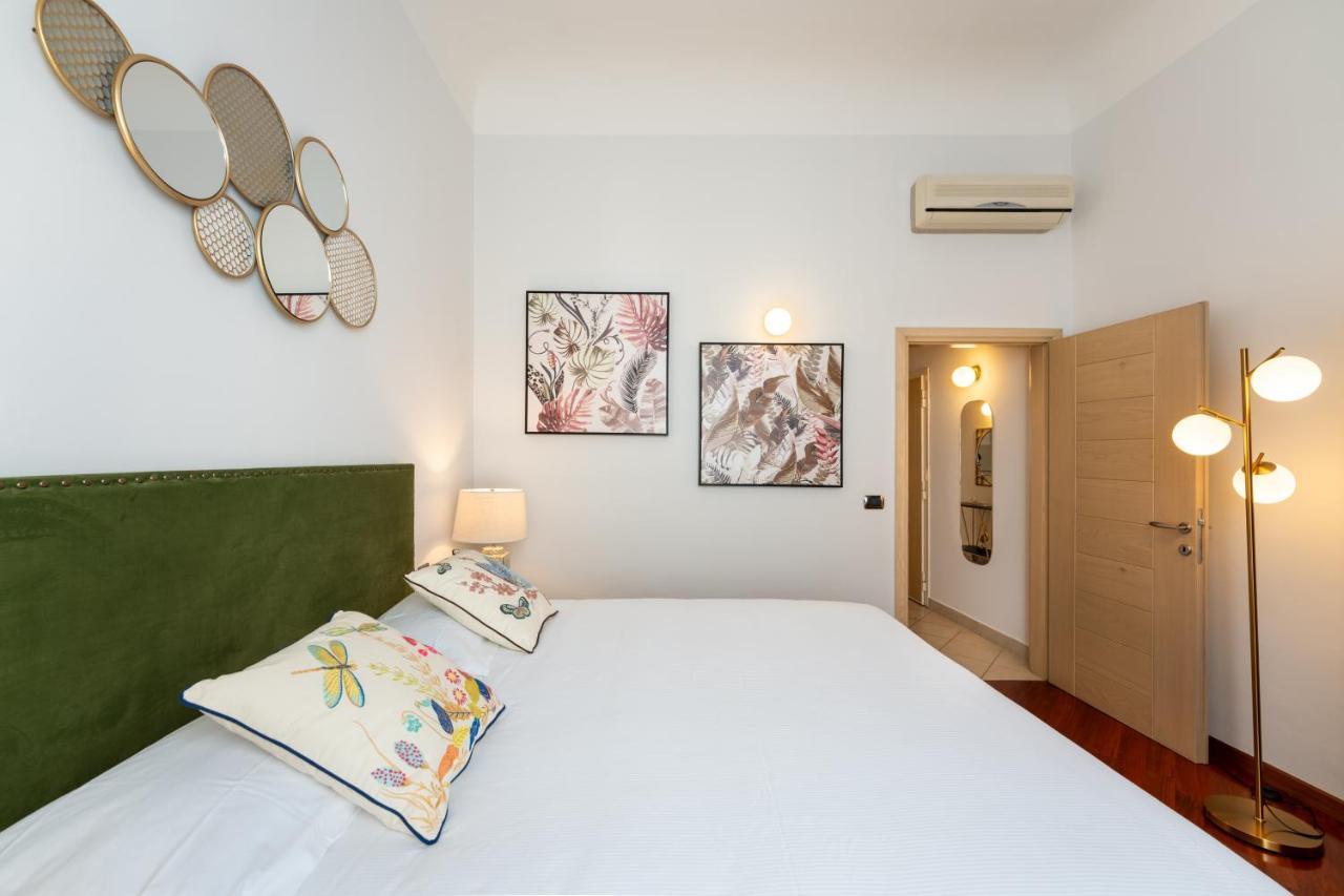 Elegant Apartment Florence