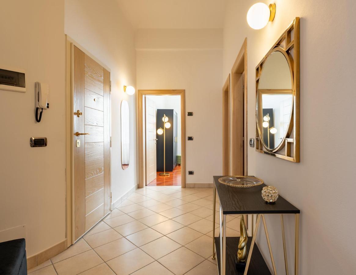 Elegant Apartment Florence