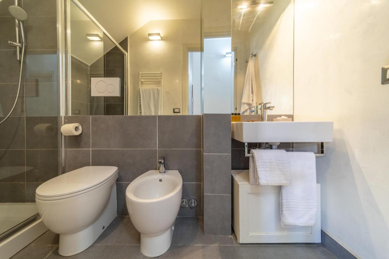 Bright Santa Croce Apartment Florenz