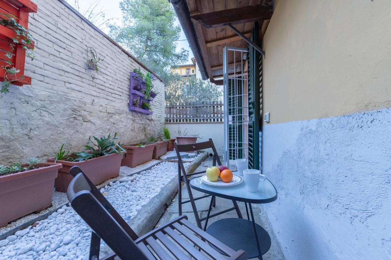 Apartment Sambrogio Suite-hosted By Sweetstay