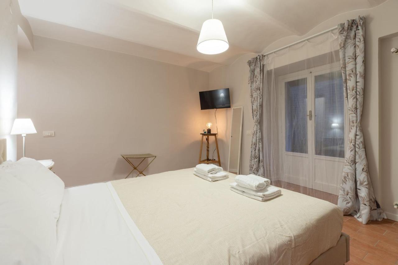 Apartment Sambrogio Suite-hosted By Sweetstay