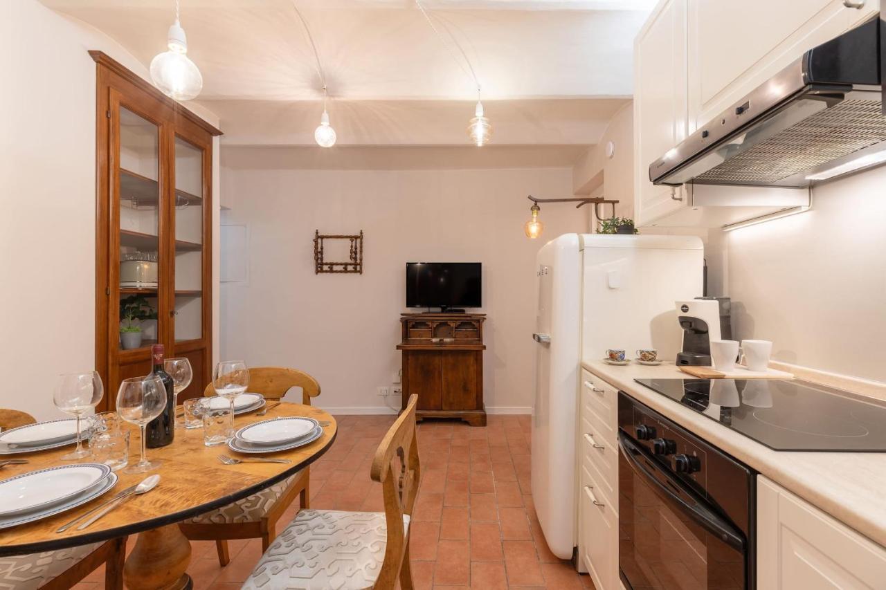 Sambrogio Suite-hosted By Sweetstay Florence