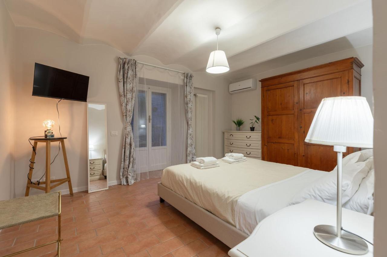 Sambrogio Suite-hosted By Sweetstay Apartment *