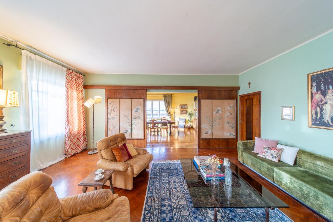 Golden Renaissance Appartement