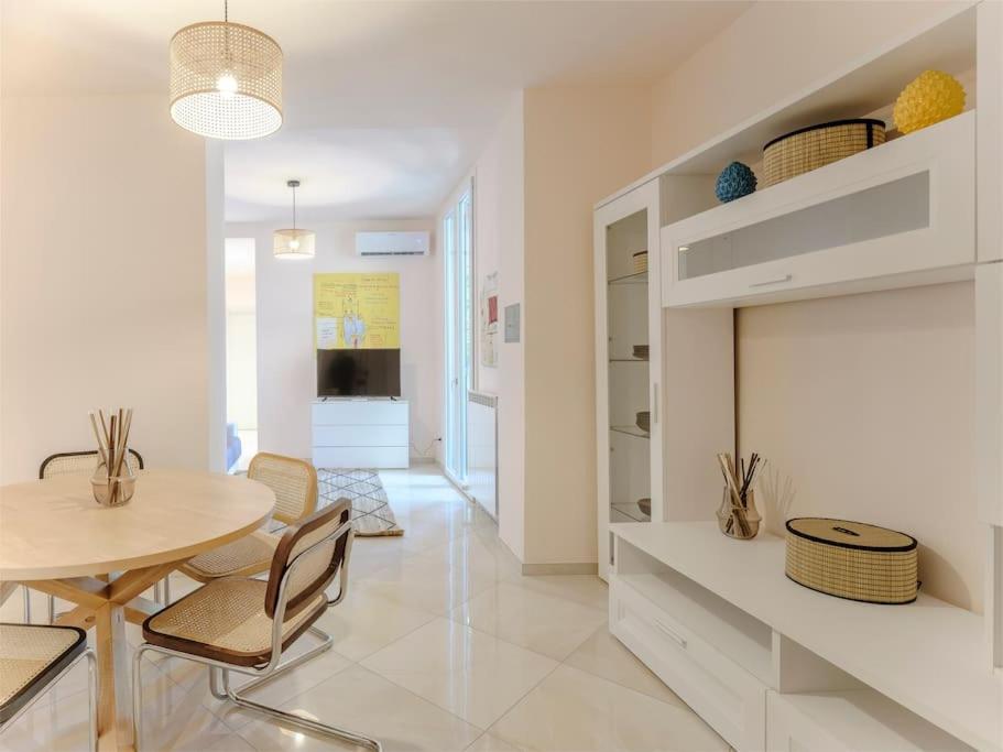 Apartment Indipendenza Cozy With Private Garden Florence