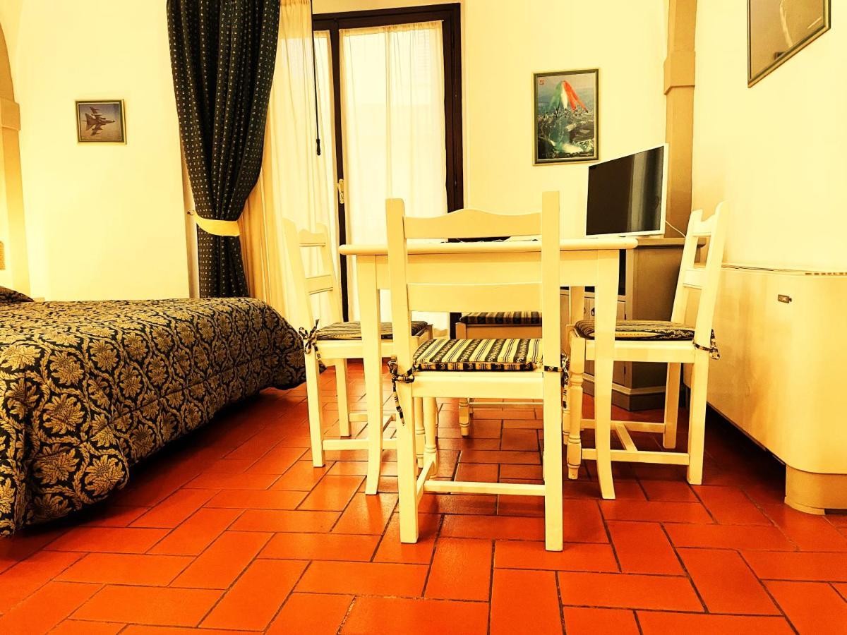 La Contessina 3*