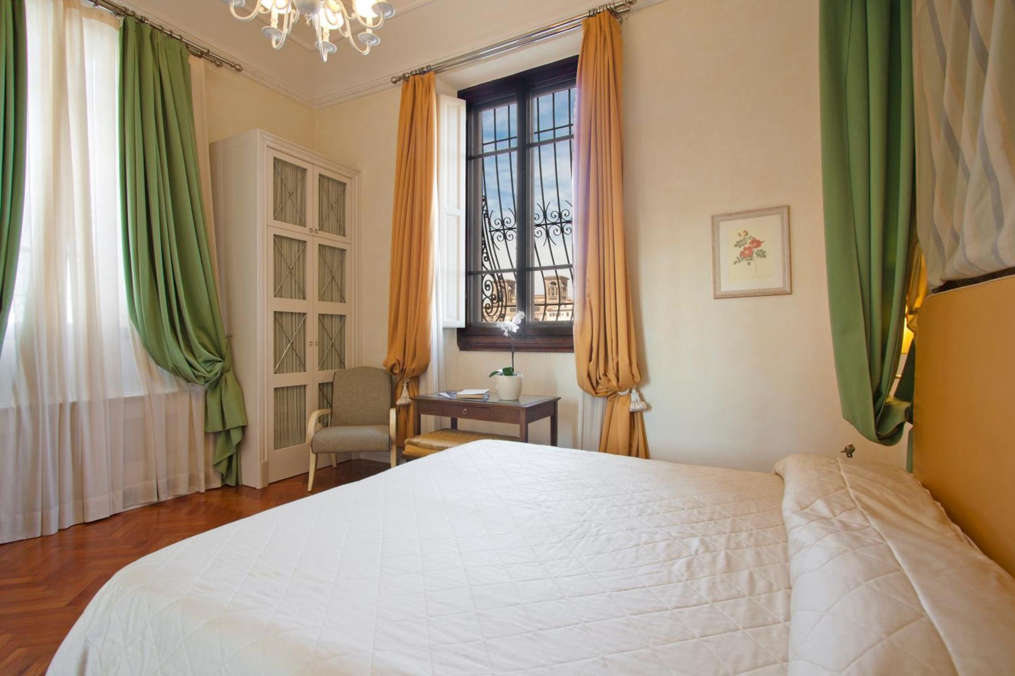 Serristori Palace Aparthotel Florenz