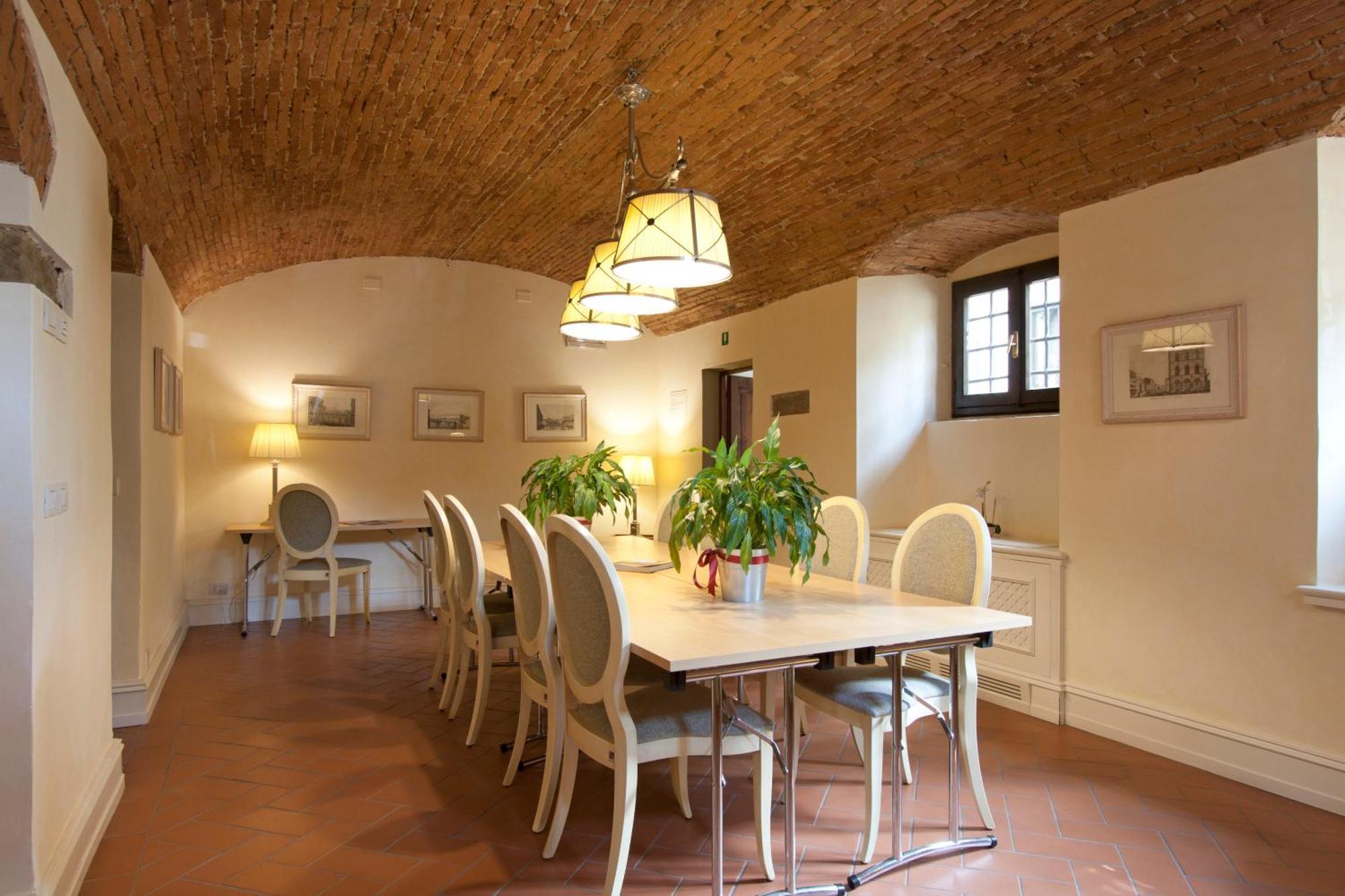 Serristori Palace Aparthotel Florenz
