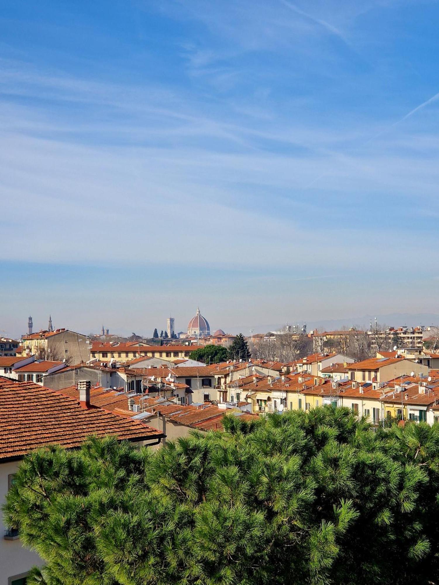 Apartment House Near The Center!! Florence