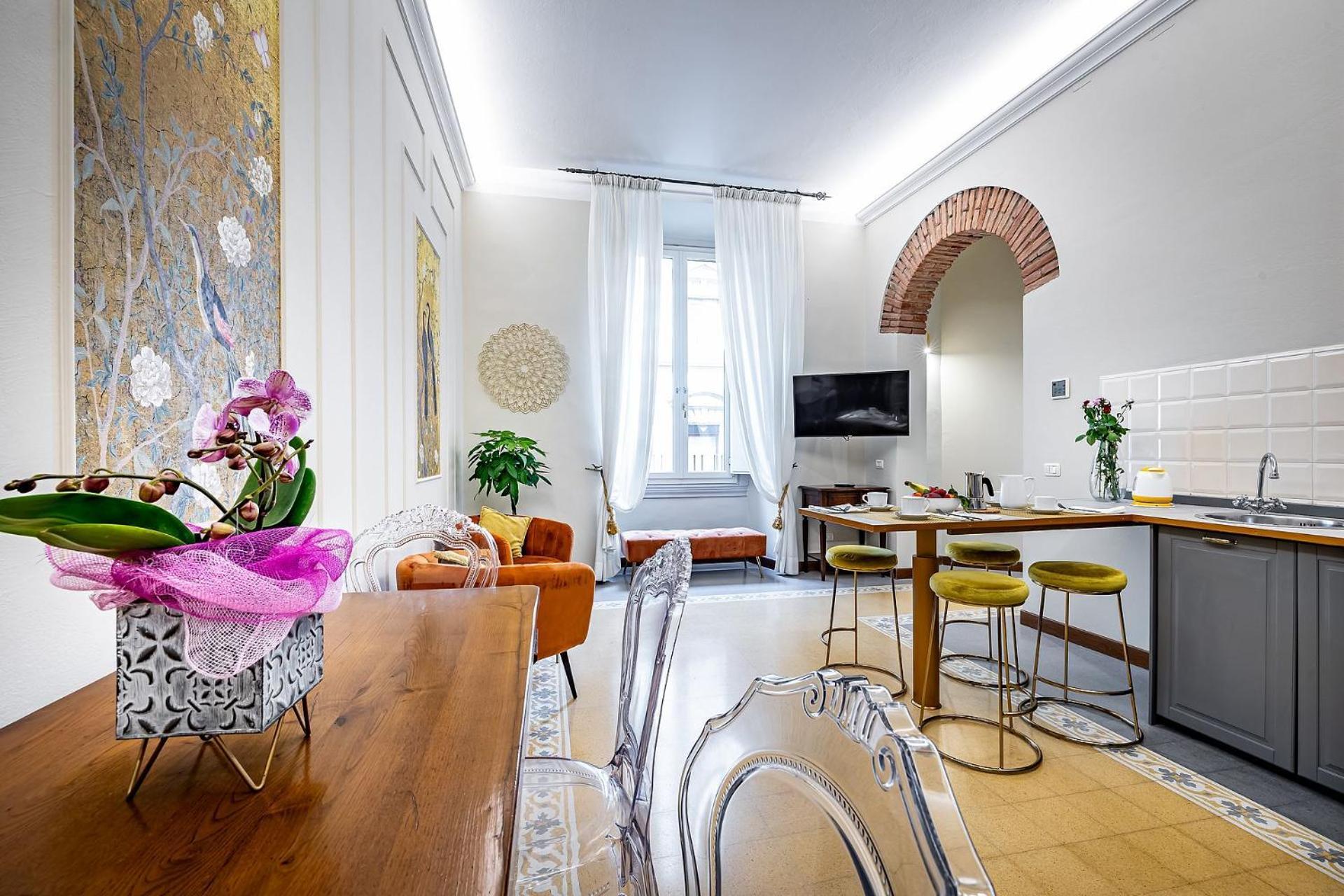 Three Via Roma Apartamento *