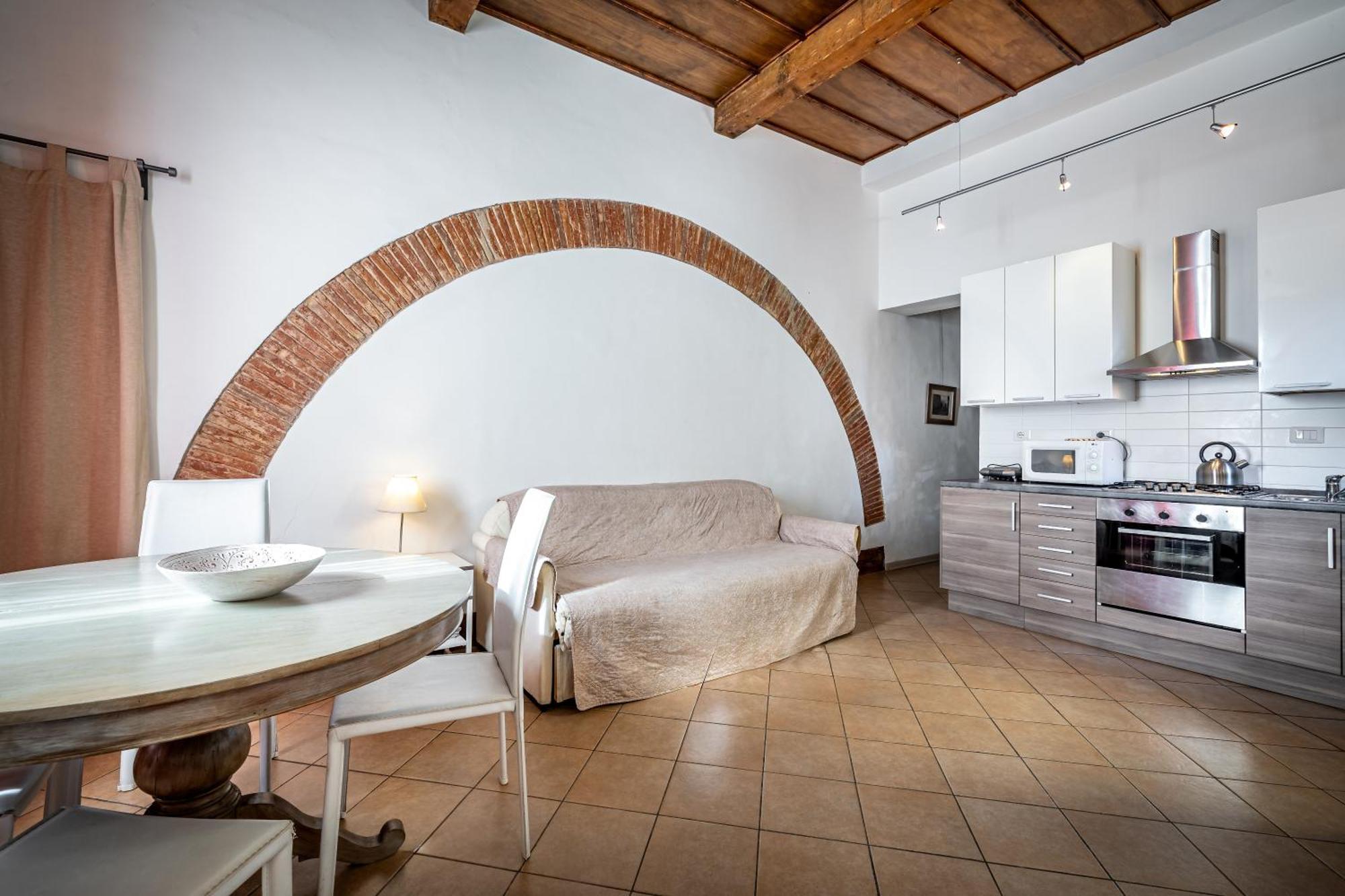 Roommo Beccaria Apartment Florence