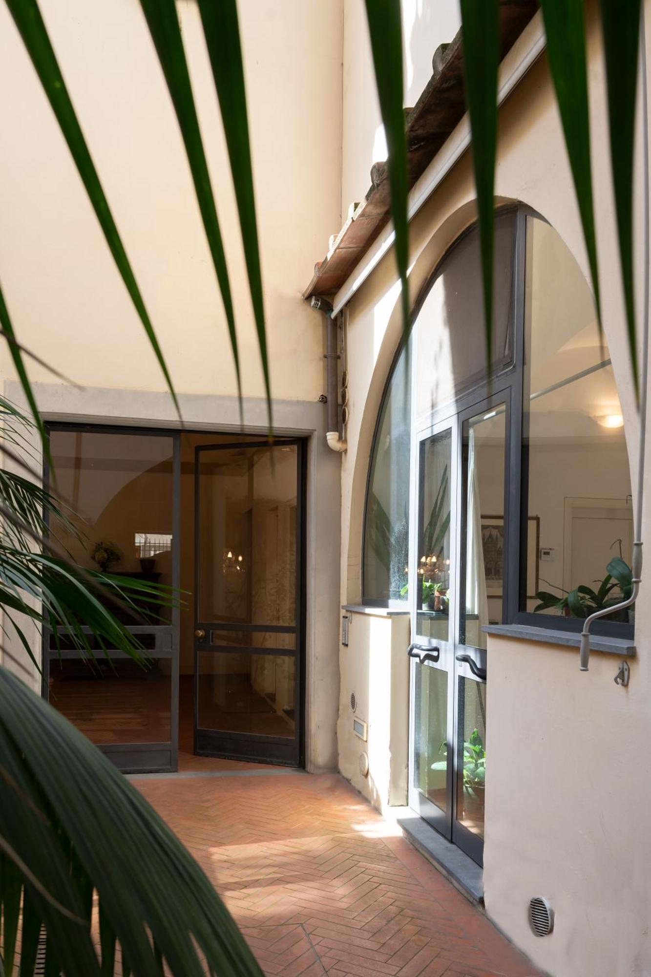 Appartement Characteristic In The Center Of *