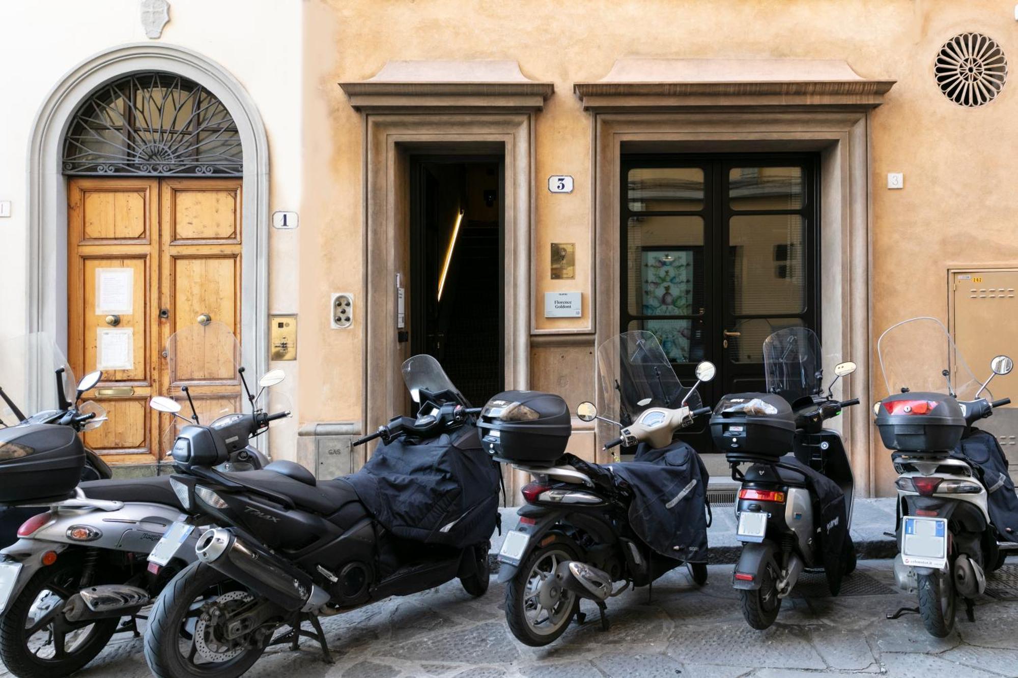 Palazzo Del Moro Aparthotel