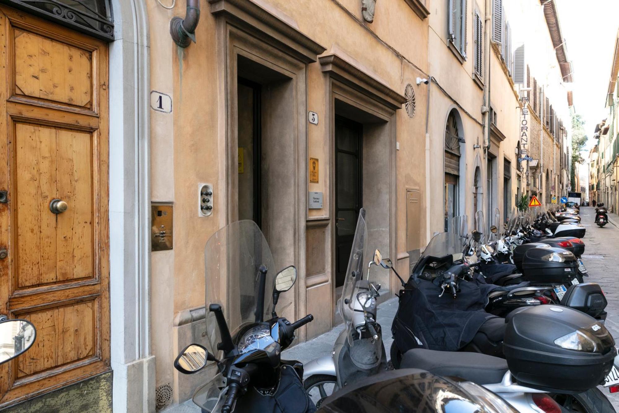 Palazzo Del Moro *