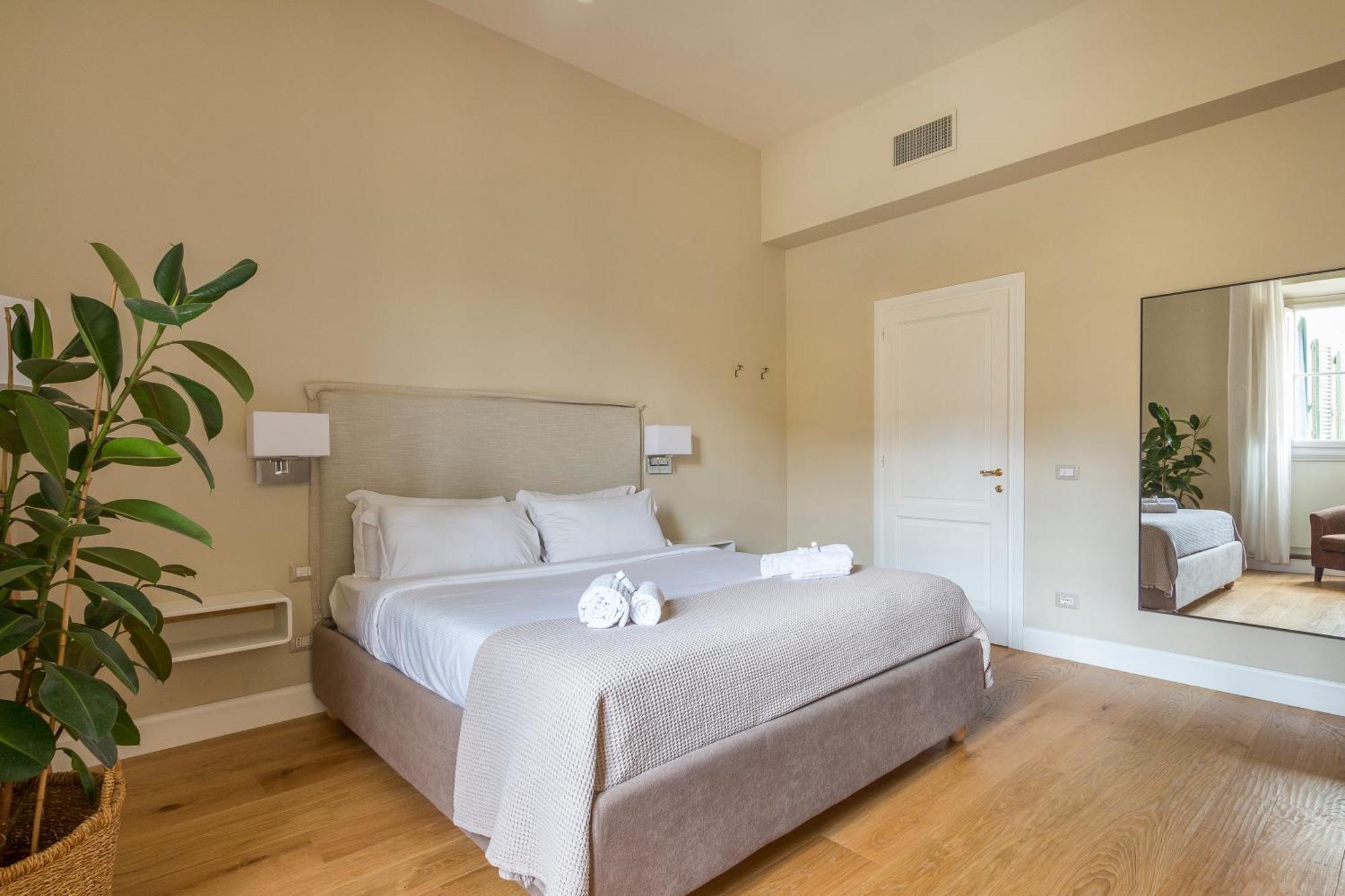Lungarno Marvelous With Private Parking Appartement