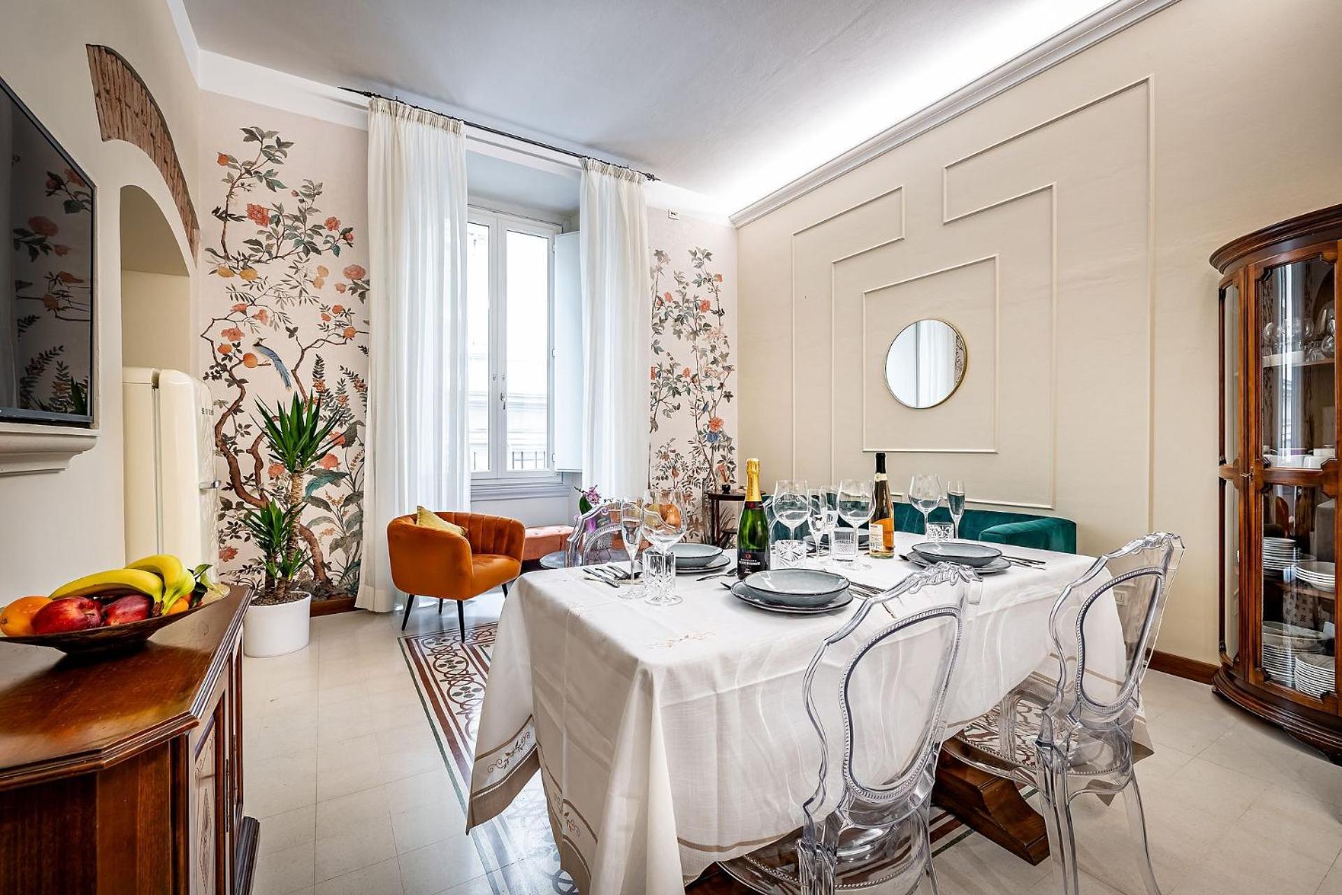 Three Via Roma Apartamento
