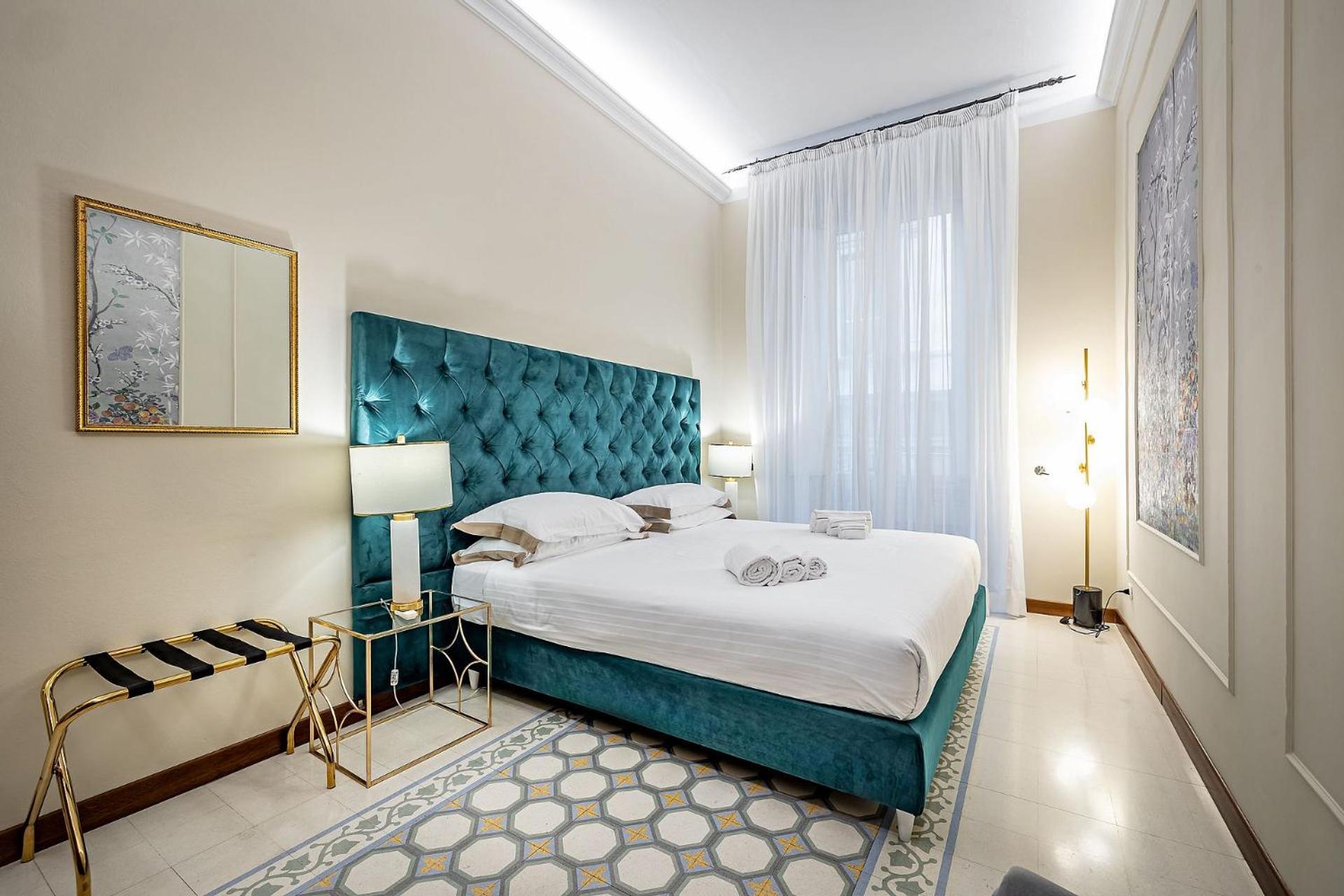Three Via Roma Apartamento *