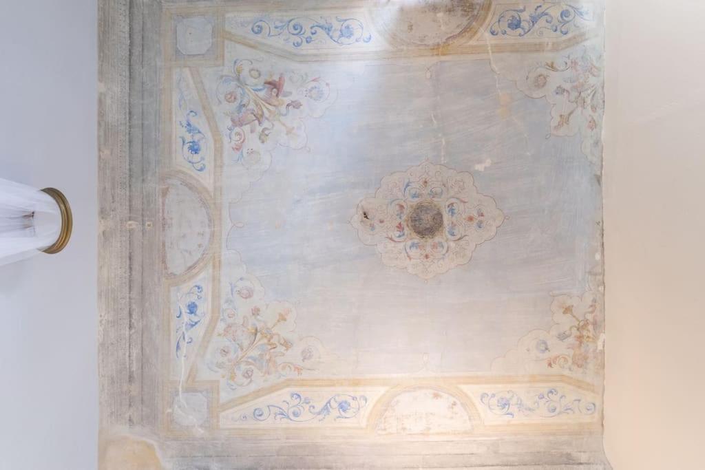 Apartment Borgognissanti 6 Florence