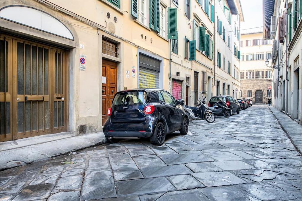 Apartamento 12 Minuti Piazza Duomo Luminoso Florença