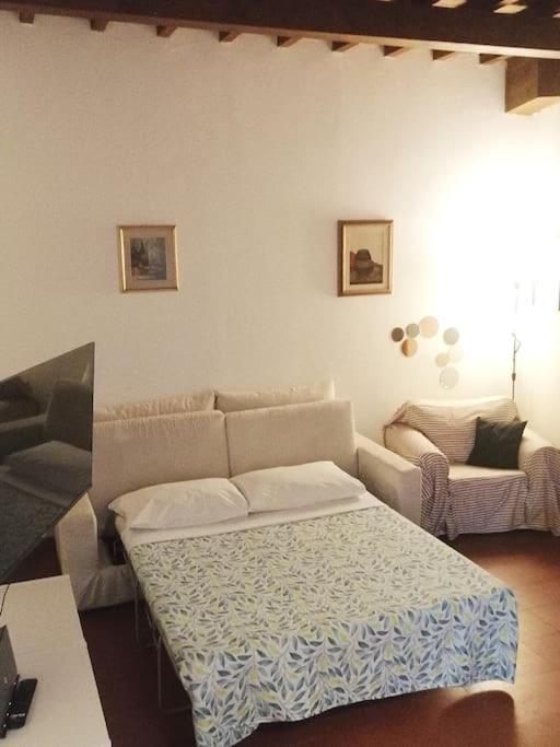 Cozy Near Train Station Appartement Florence